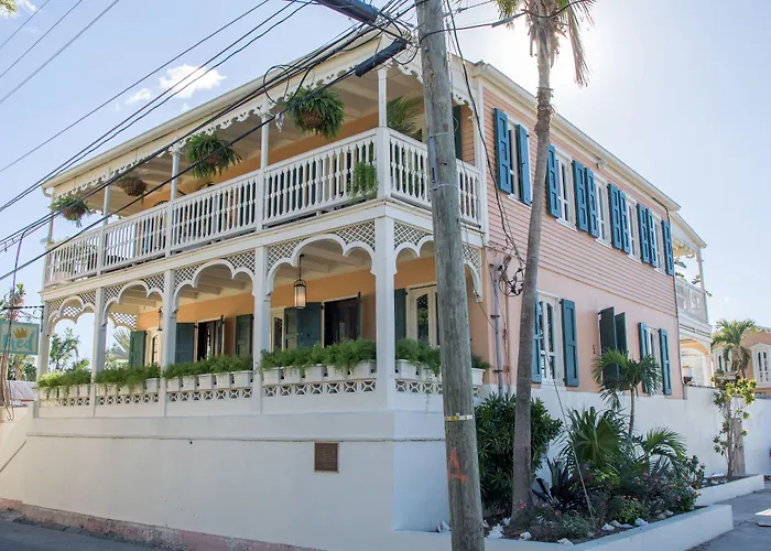 The Fred - Adults Only Hotel